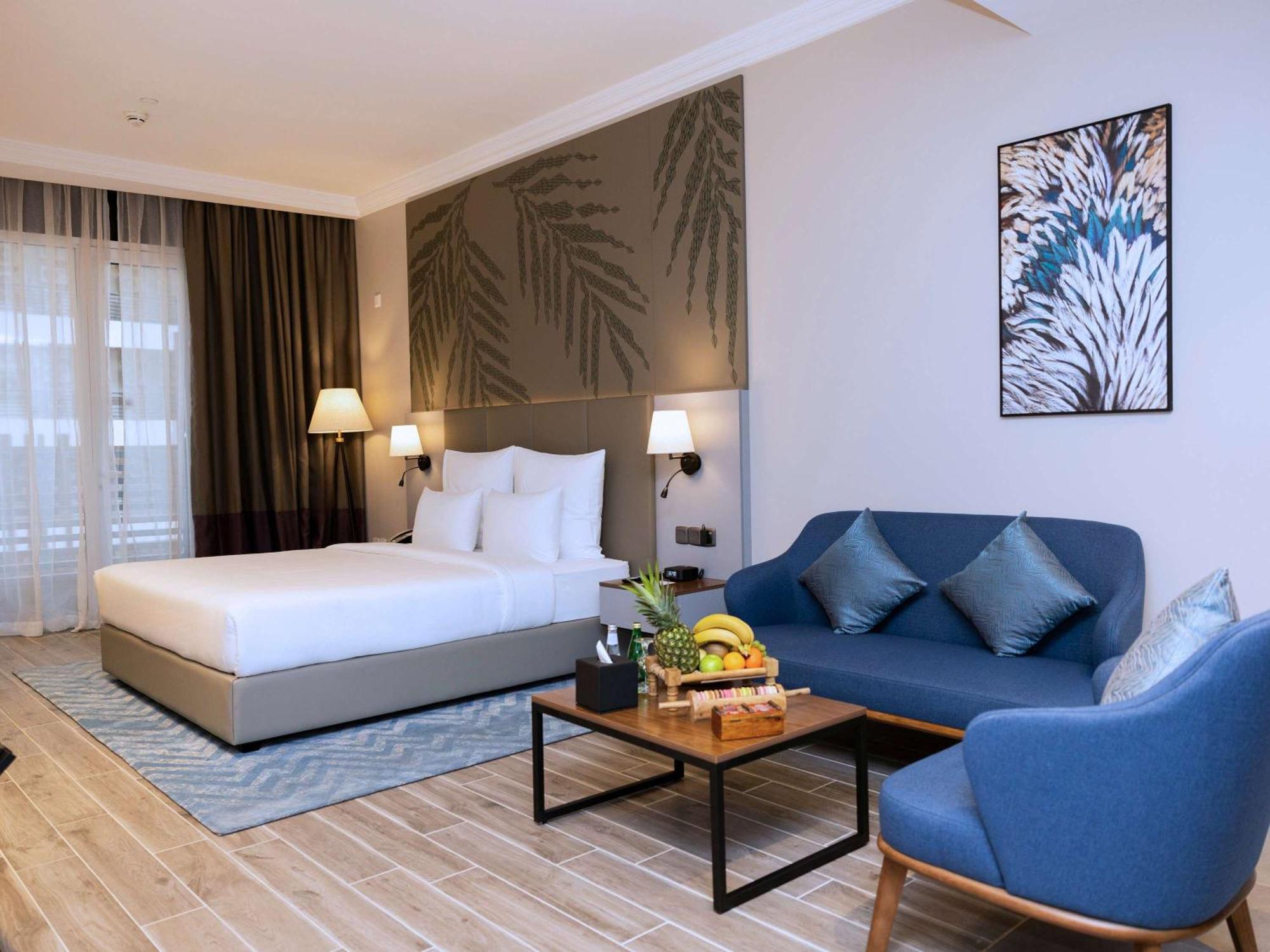Mercure Riyadh Al Anoud Bagian luar foto